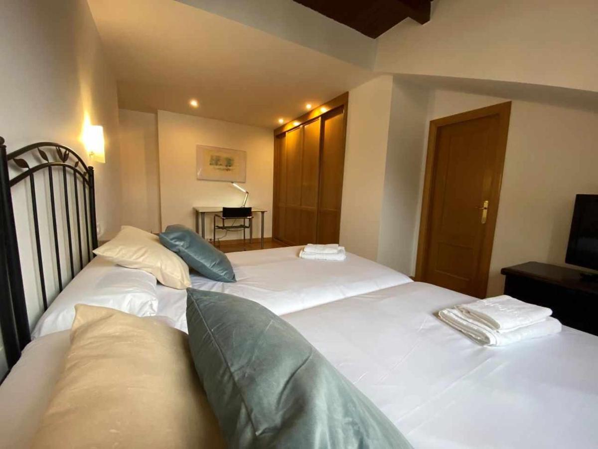 Norabona Cangas De Onis Exterior photo